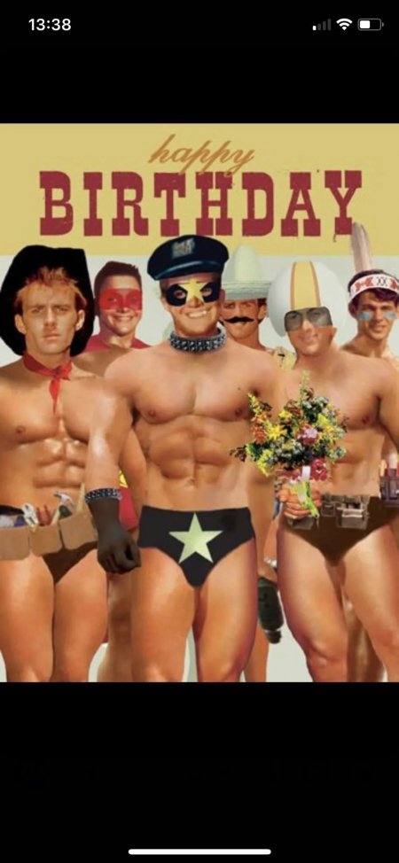 Мужчина голый поздравляет с др