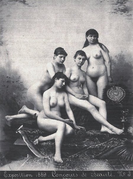 Голые женщины в прошлом