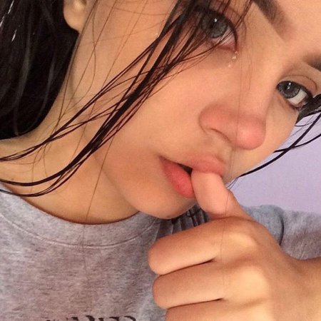 Красивые девушки посасывает