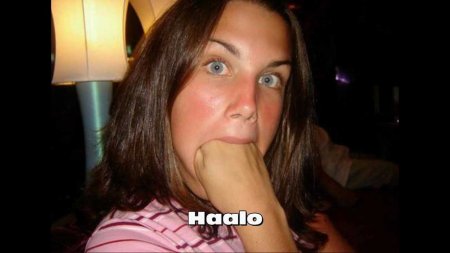 Девушки с большими ртами