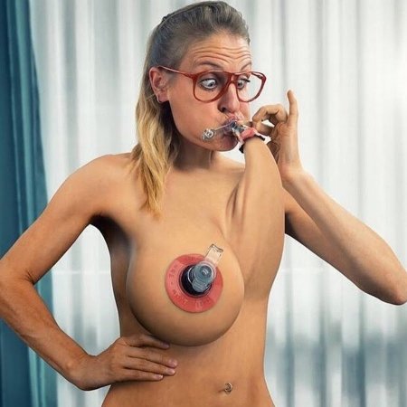 Смешные женские титьки