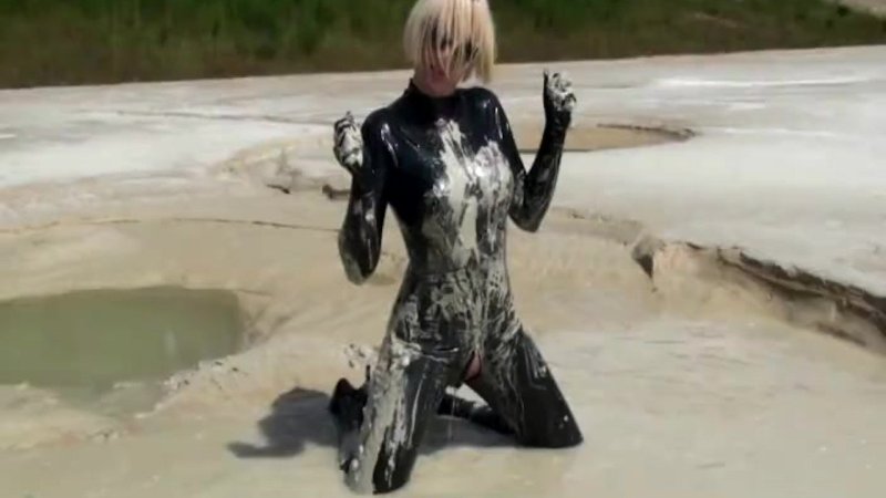 Latexperiment alexandra corneille