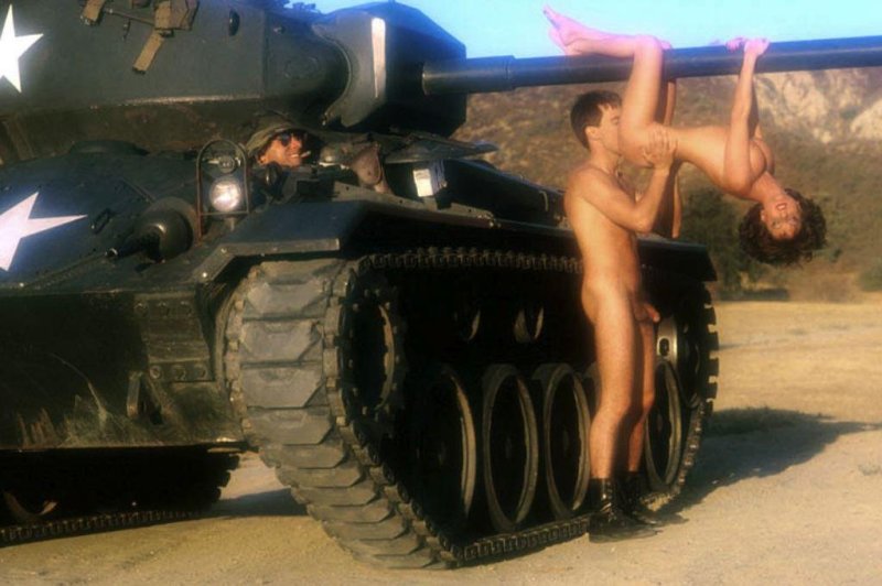 Танки голые