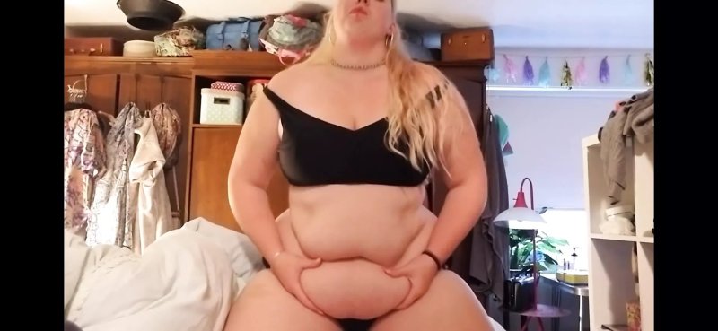 Ssbbw jelly belly stairs