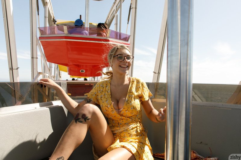 Gabbie carter ferris wheel