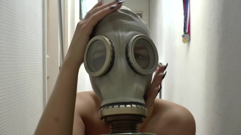 Gas mask girl