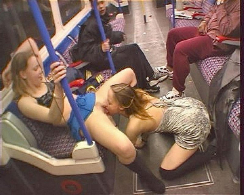 Sexhibition: \ *subway*\