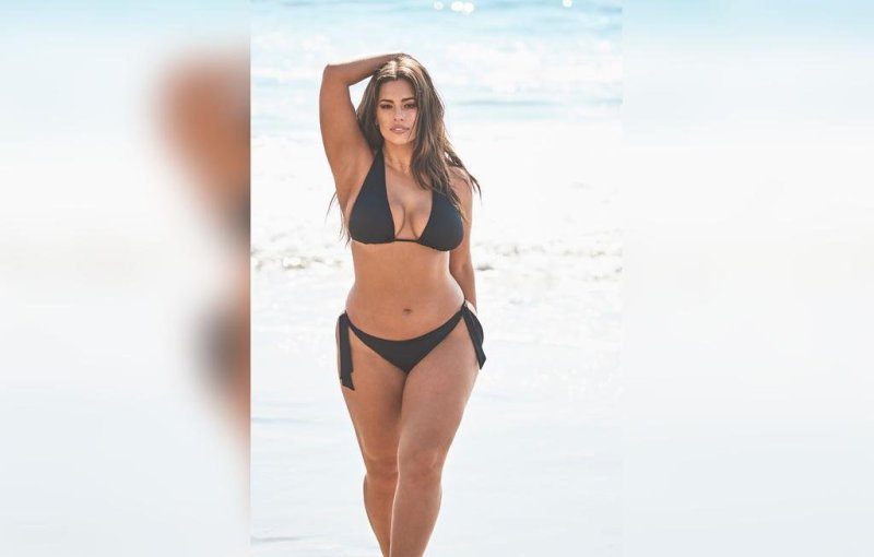 Модель plus-size эшли грэм