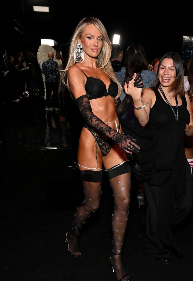 Показ мод victoria s secret