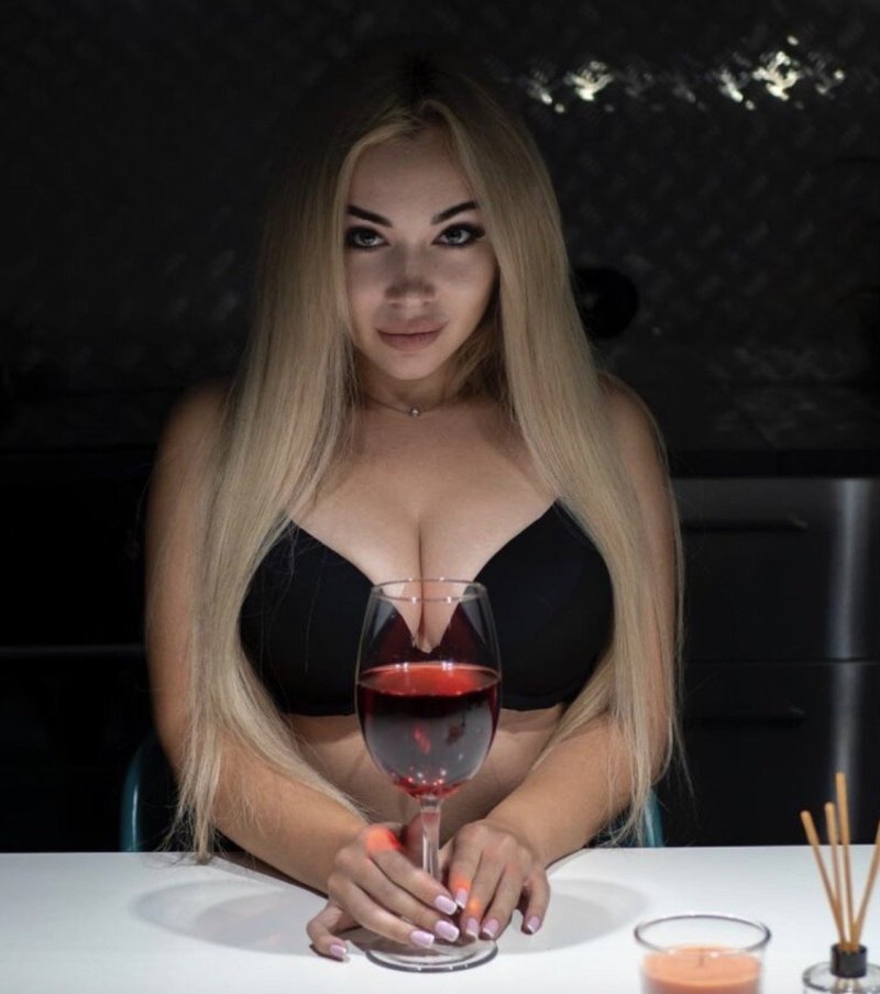 Бокал вина
