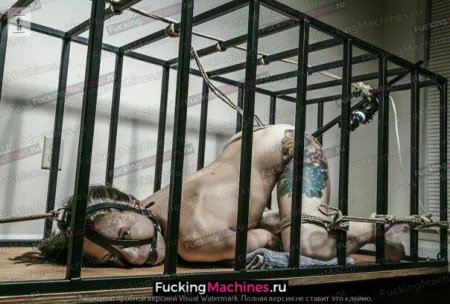 Кровать для бдсм