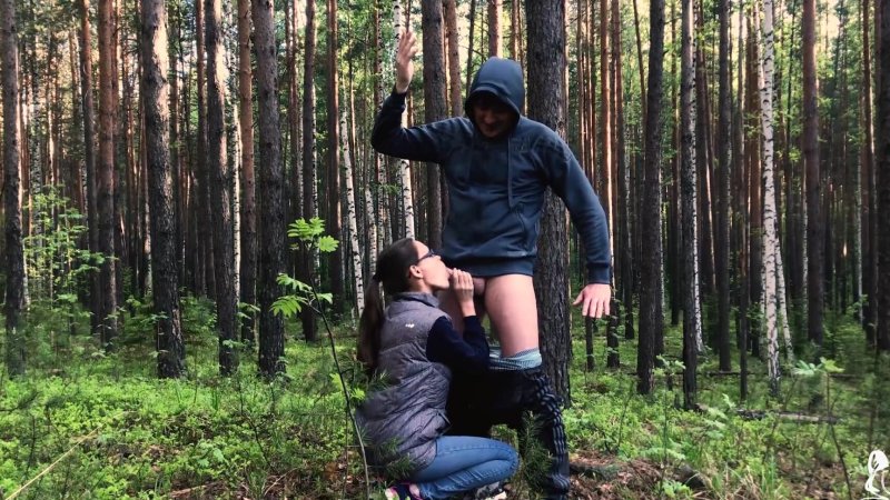 Секс в лес