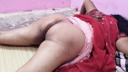Секс-видео с бхабхи в индийской деревне Дези